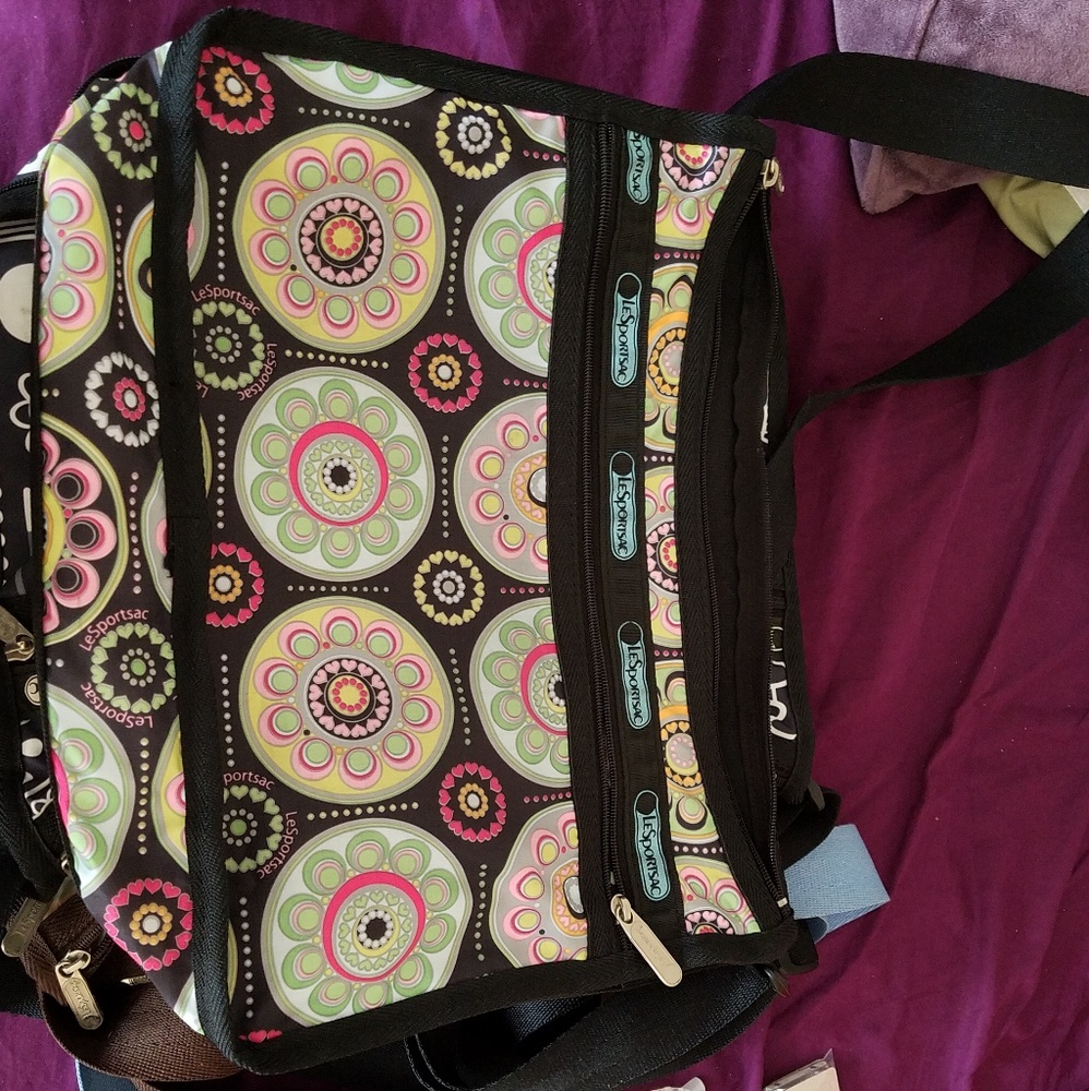 LeSportsac Deluxe Everyday Bag